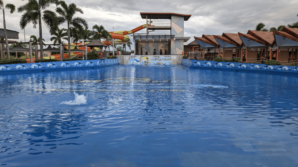 best swimming pools in GenSan