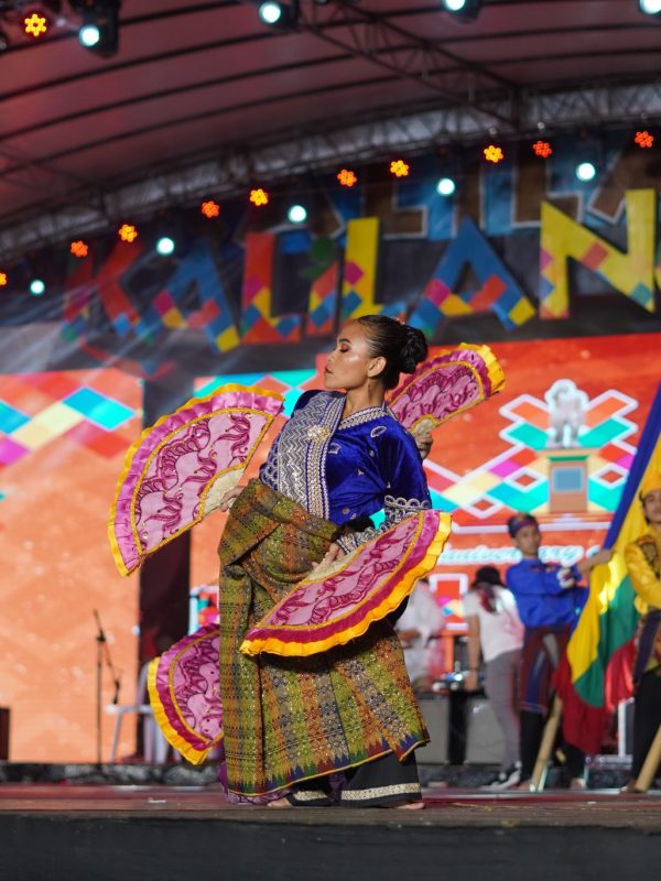 kalilangan festival